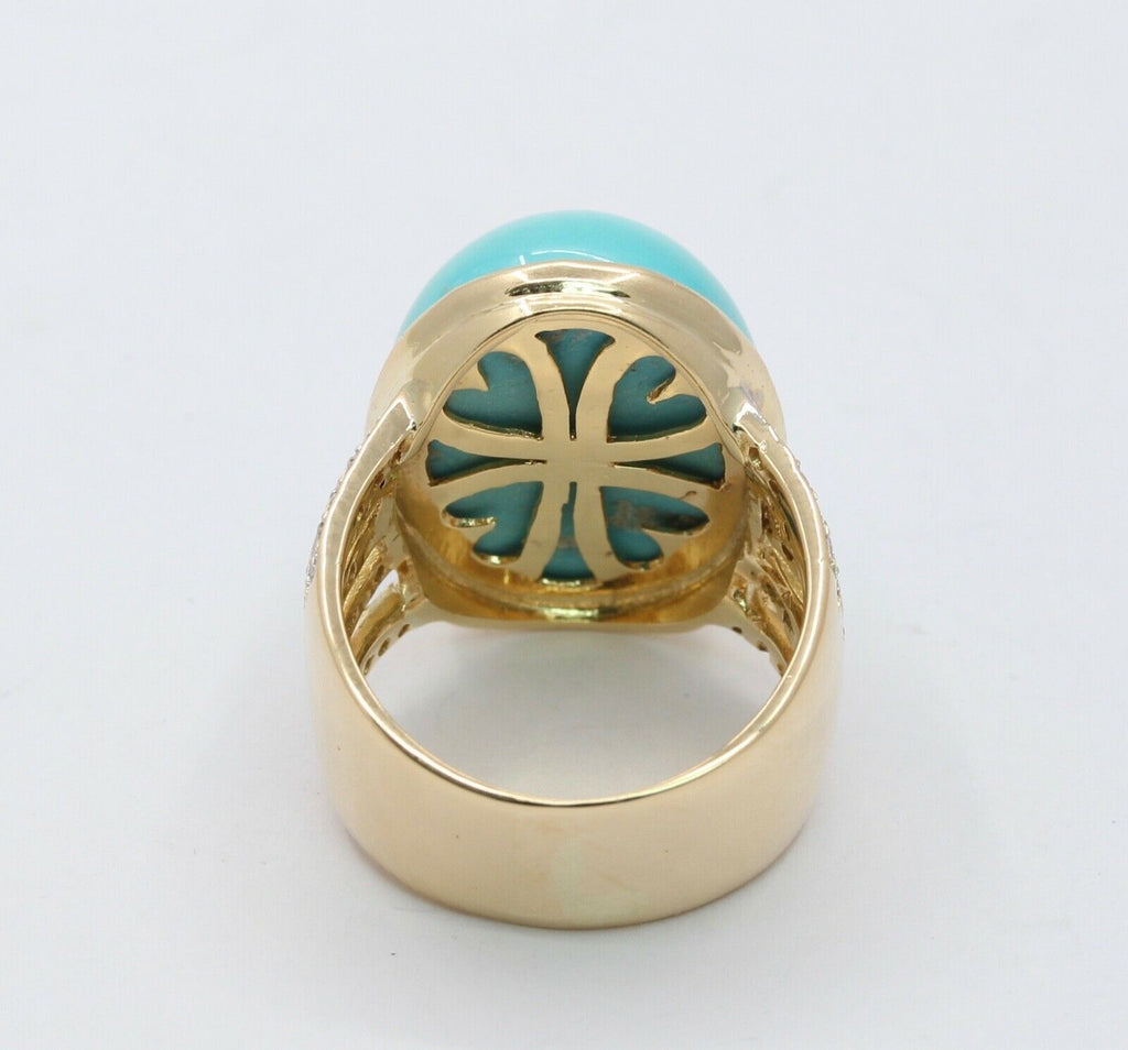 Vintage and Huge Turquoise Diamonds 18K Yellow Gold Cocktail Ring
