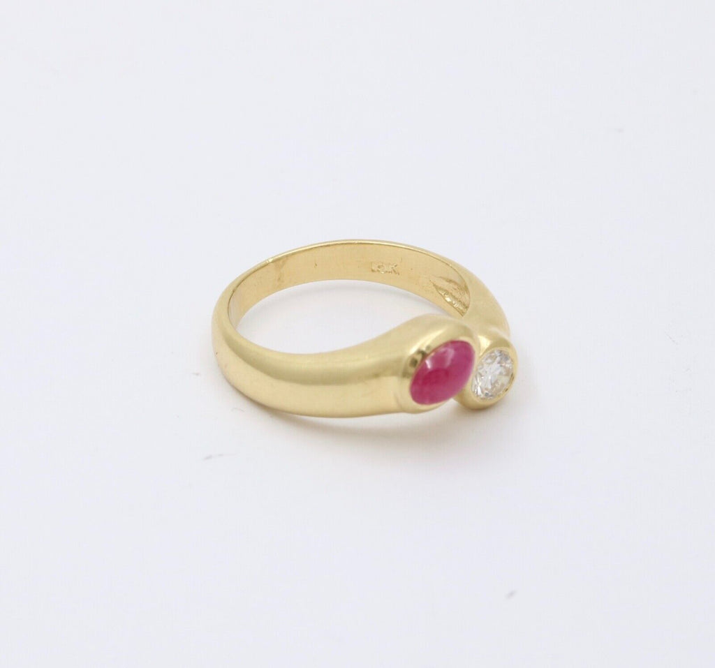 Vintage Bypass 18K Yellow Gold Ruby Diamond Ring