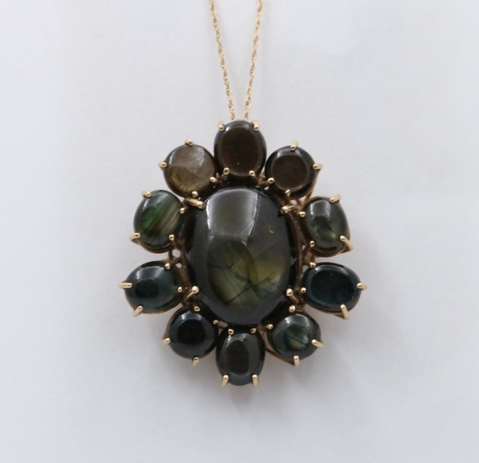 Vintage 14K Gold Black Star Sapphire Flower Pendant , Necklace
