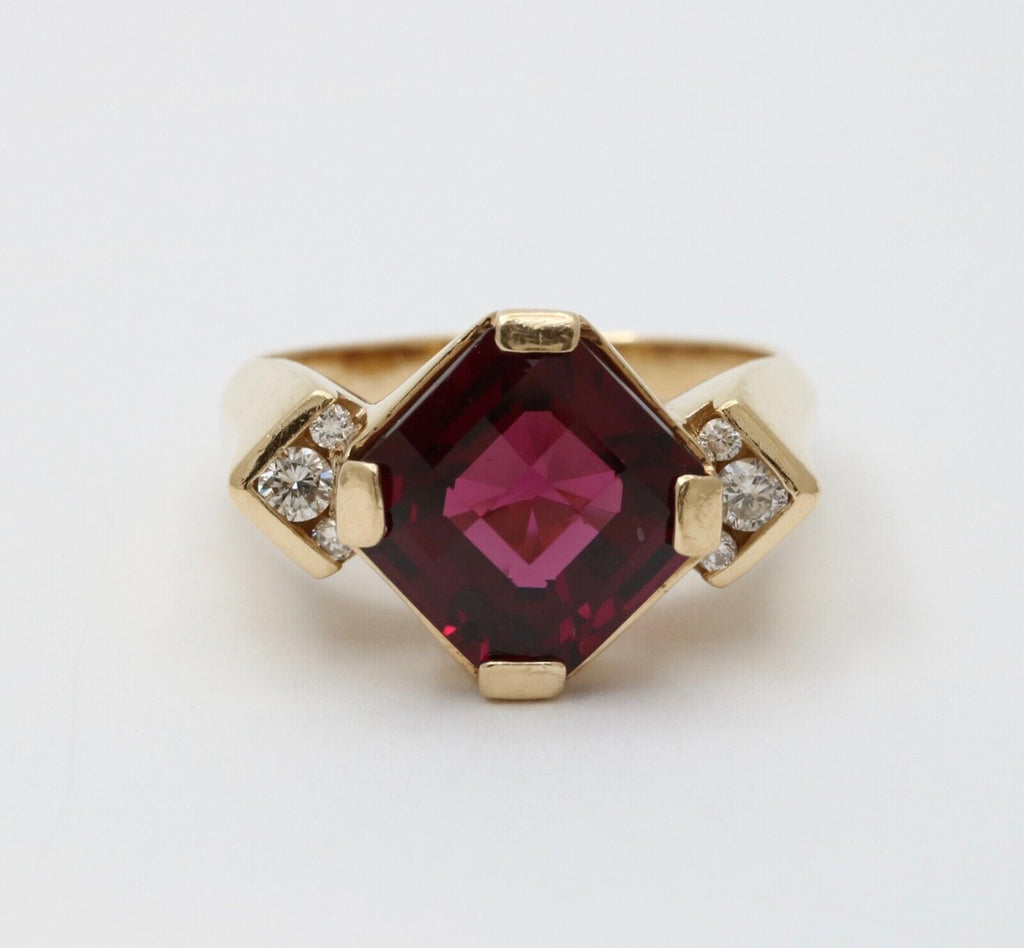 Vintage 14K Gold Rhodolite Garnet And Diamond Cocktail Ring