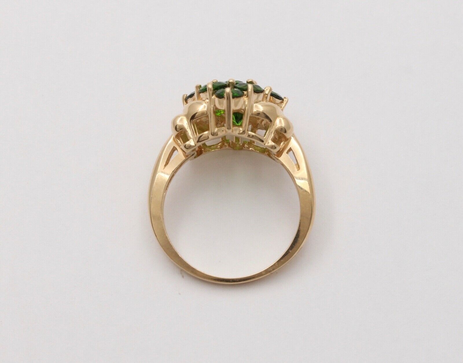 Vintage Cluster Green Garnet 14K Yellow Gold Ring