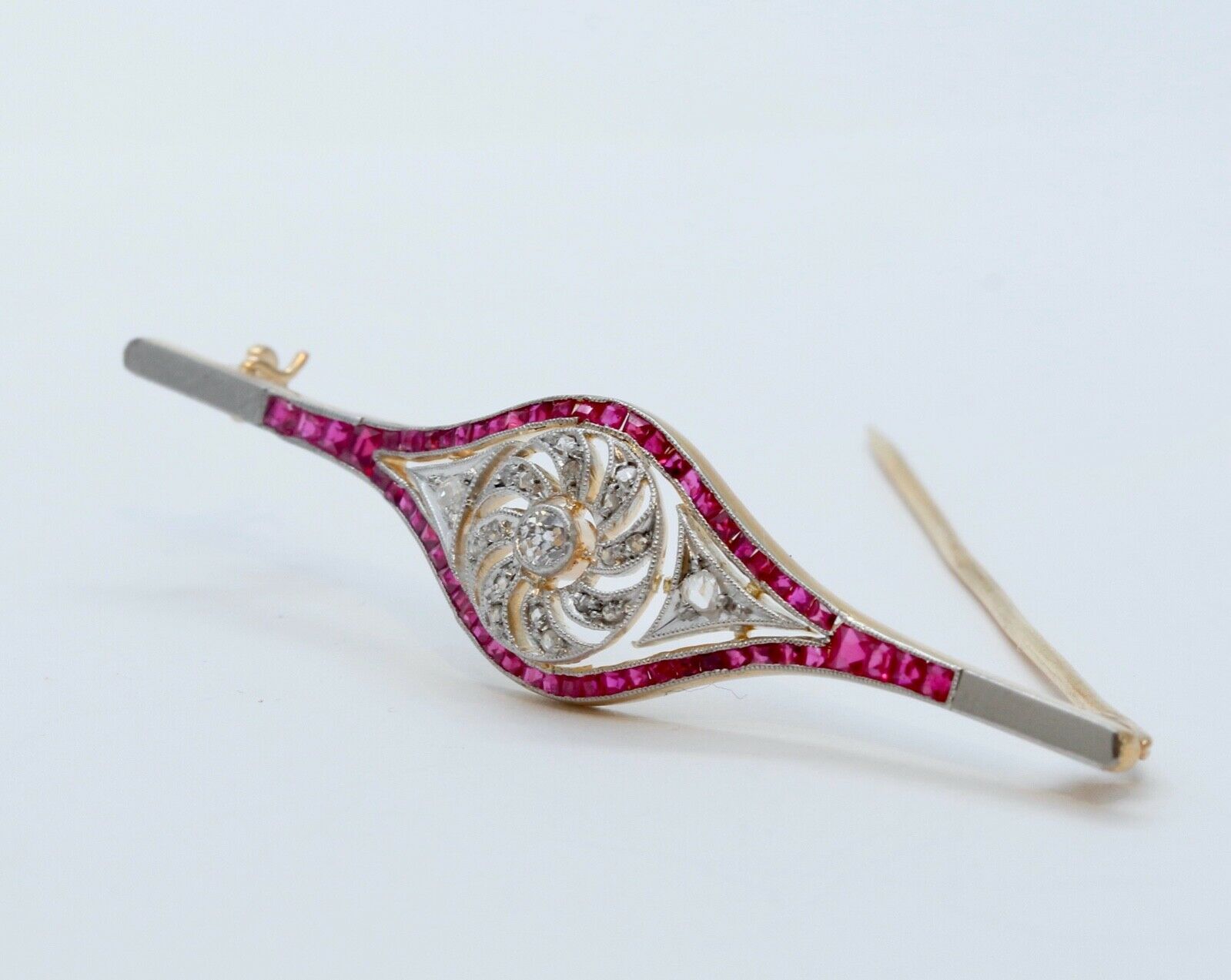 Art Deco Old Minor Rose Cut Diamonds Rubies 18K WG/YG Brooch Pin