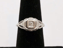 Load image into Gallery viewer, Art Deco Diamond 18K White Gold Ring
