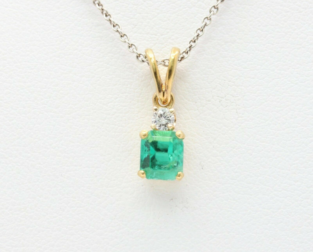Vintage 18K Yellow Gold Emerald Diamond Pendant