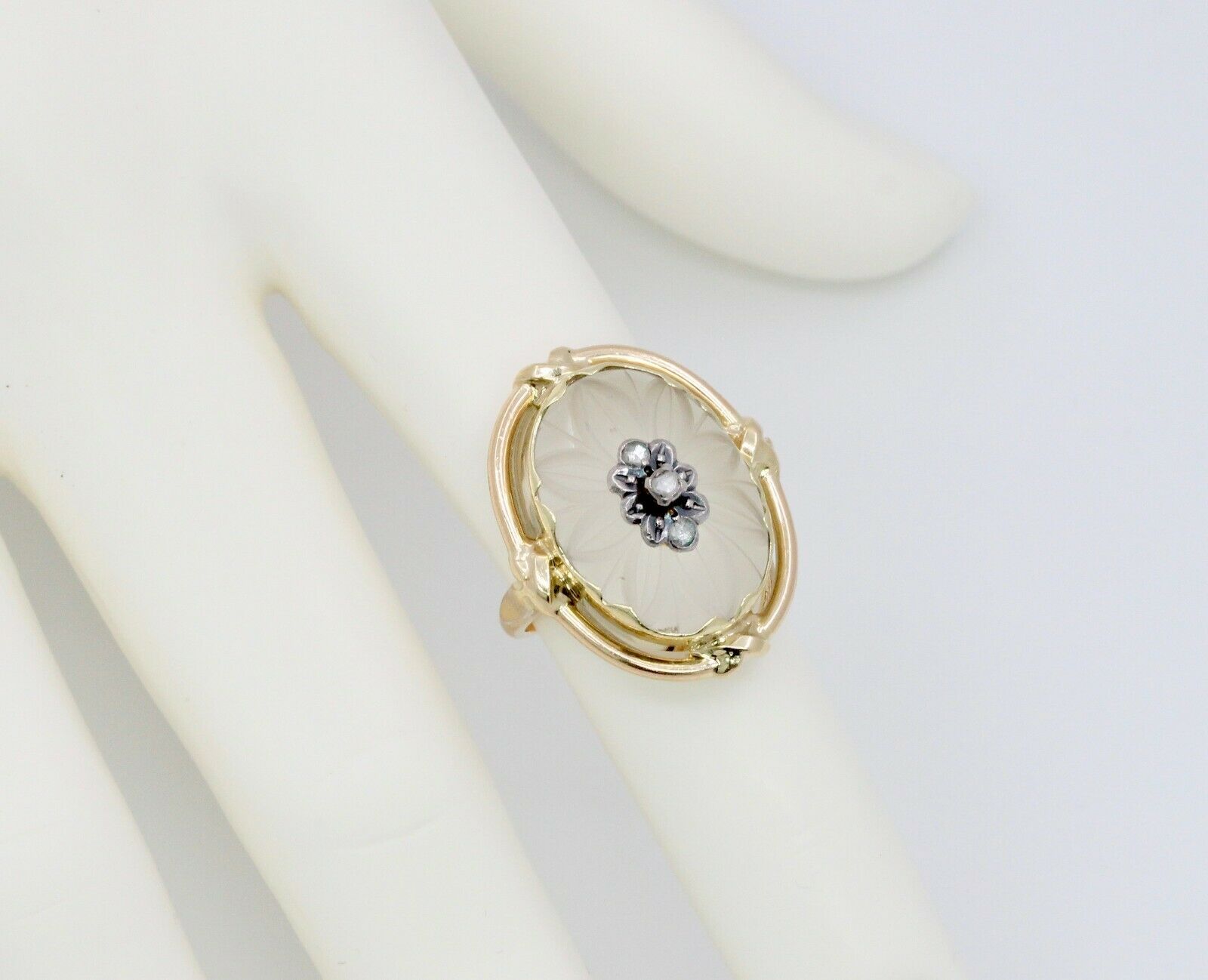 Vintage 14K Yellow Gold Floral Diamond Carved Rock Crystal Ring
