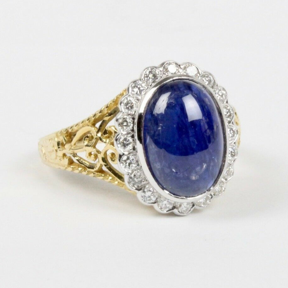 Vintage 18K Yellow Gold Cabochon Sapphire Diamond Cocktail Ring