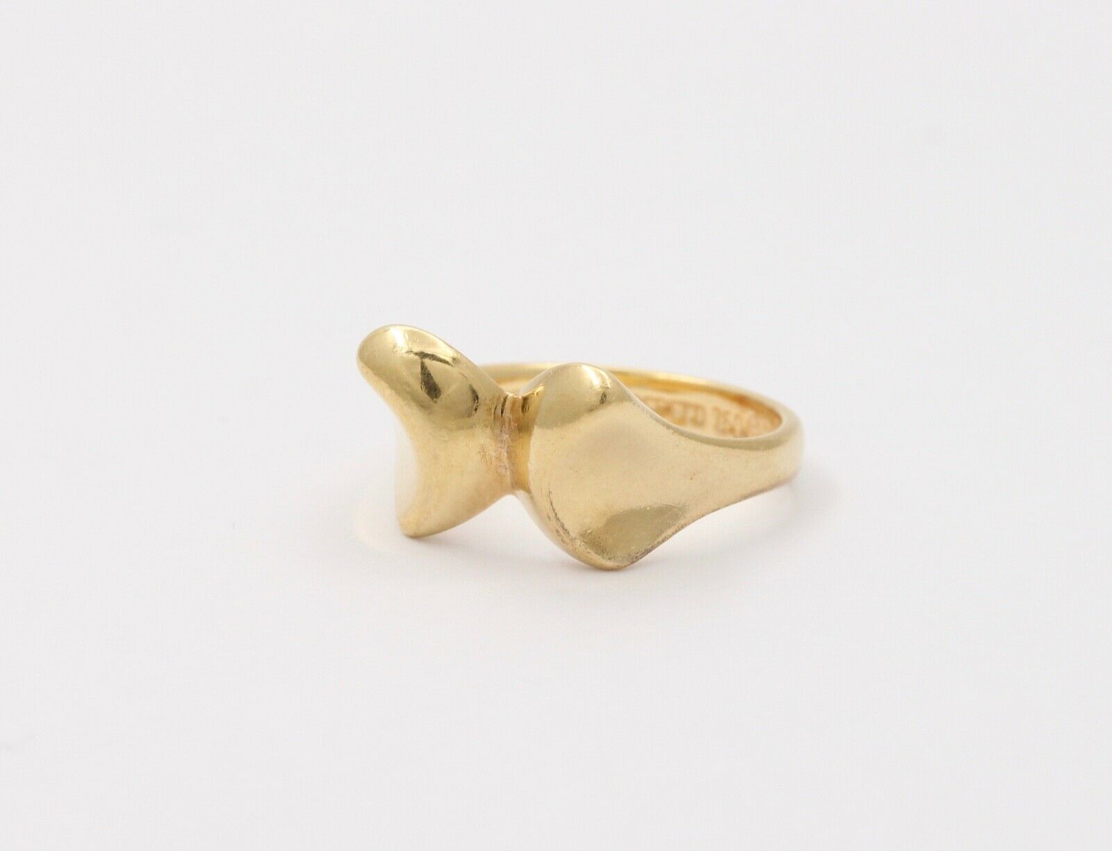 Tiffany and Co Elsa Peretti 18K Yellow Gold Full Hearts Ring