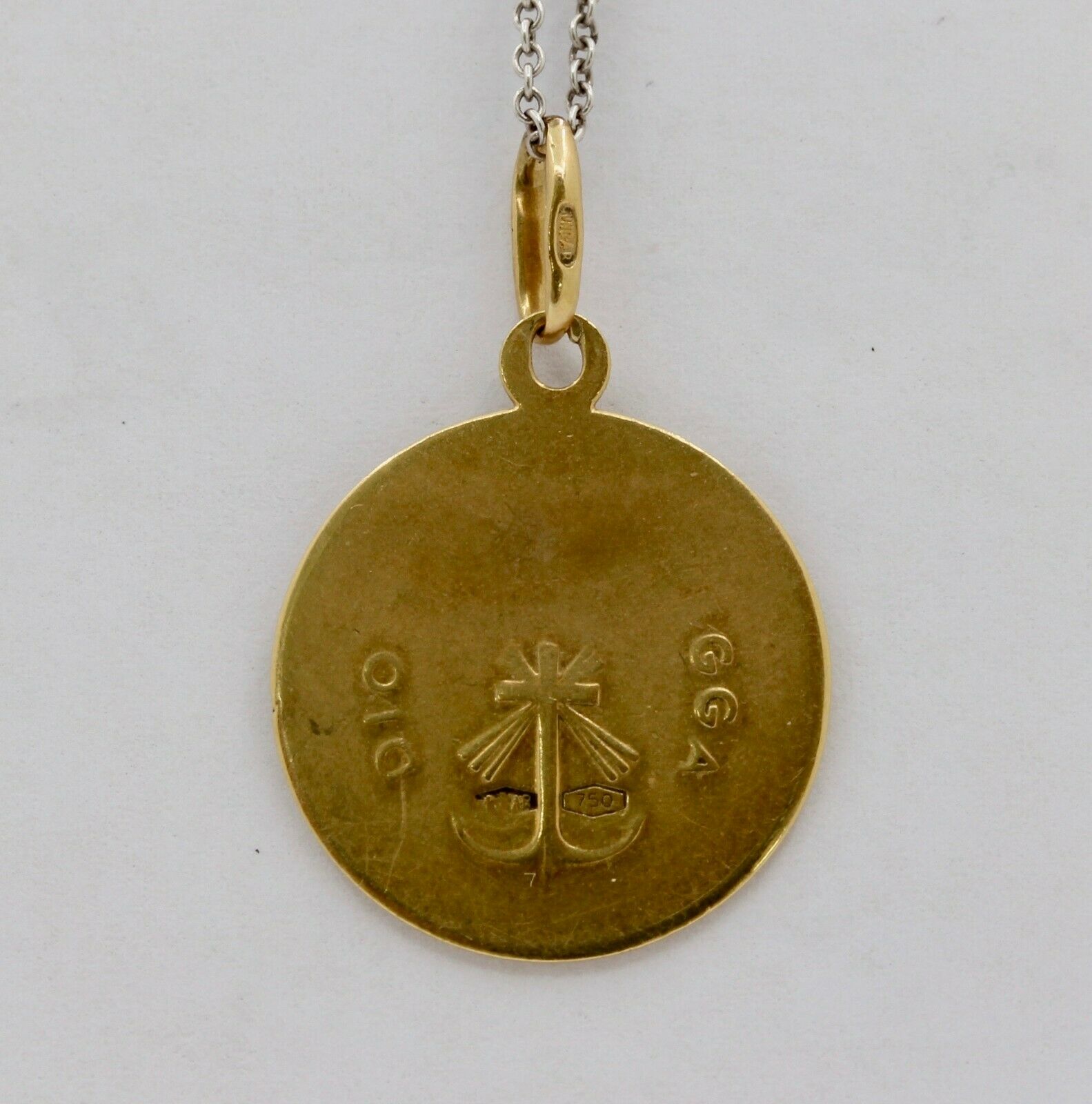 Vintage 18K Yellow Gold Jesus Pendant