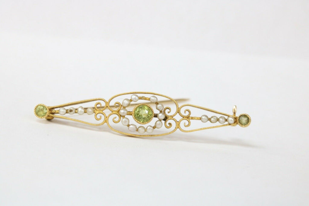 Art Nouveau Peridot & Button Pearl Gold Bar Pin
