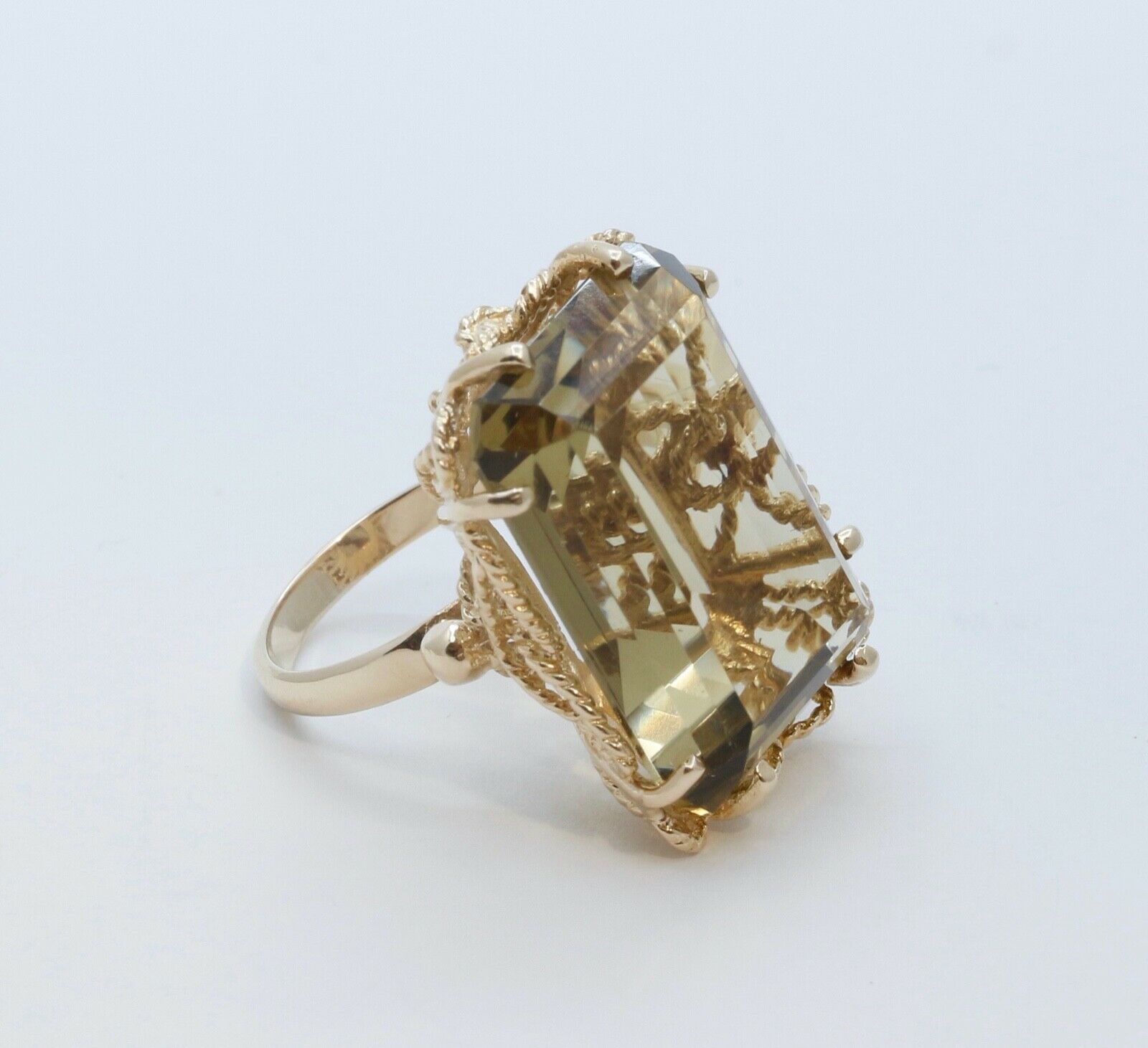 Vintage Ladies Citrine 14K Yellow Gold Ring