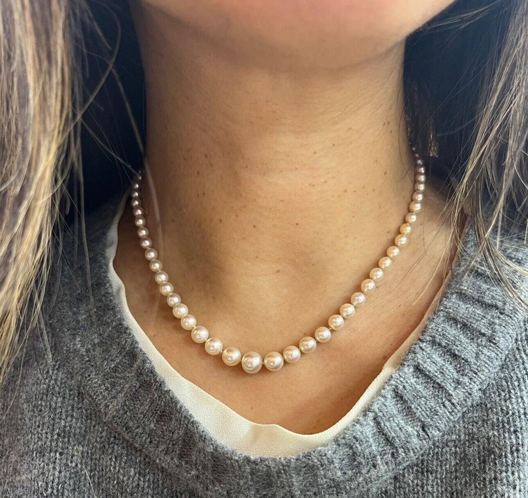 Vintage Classic Pearl 14K White gold Clasp Necklace