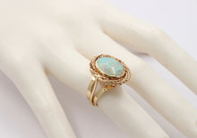 Load image into Gallery viewer, Vintage Natural Opal 14K Yellow Gold Rope Twist Ring
