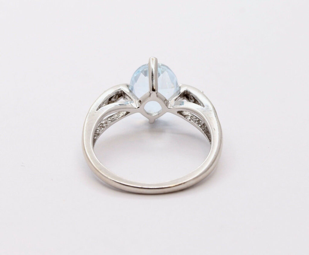 Vintage Ladies Natural Aquamarine Diamonds 14K White Gold Ring