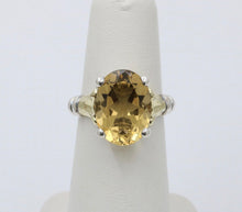 Load image into Gallery viewer, Vintage Yellow Quartz 18K Yellow Gold 925 Silver Ring
