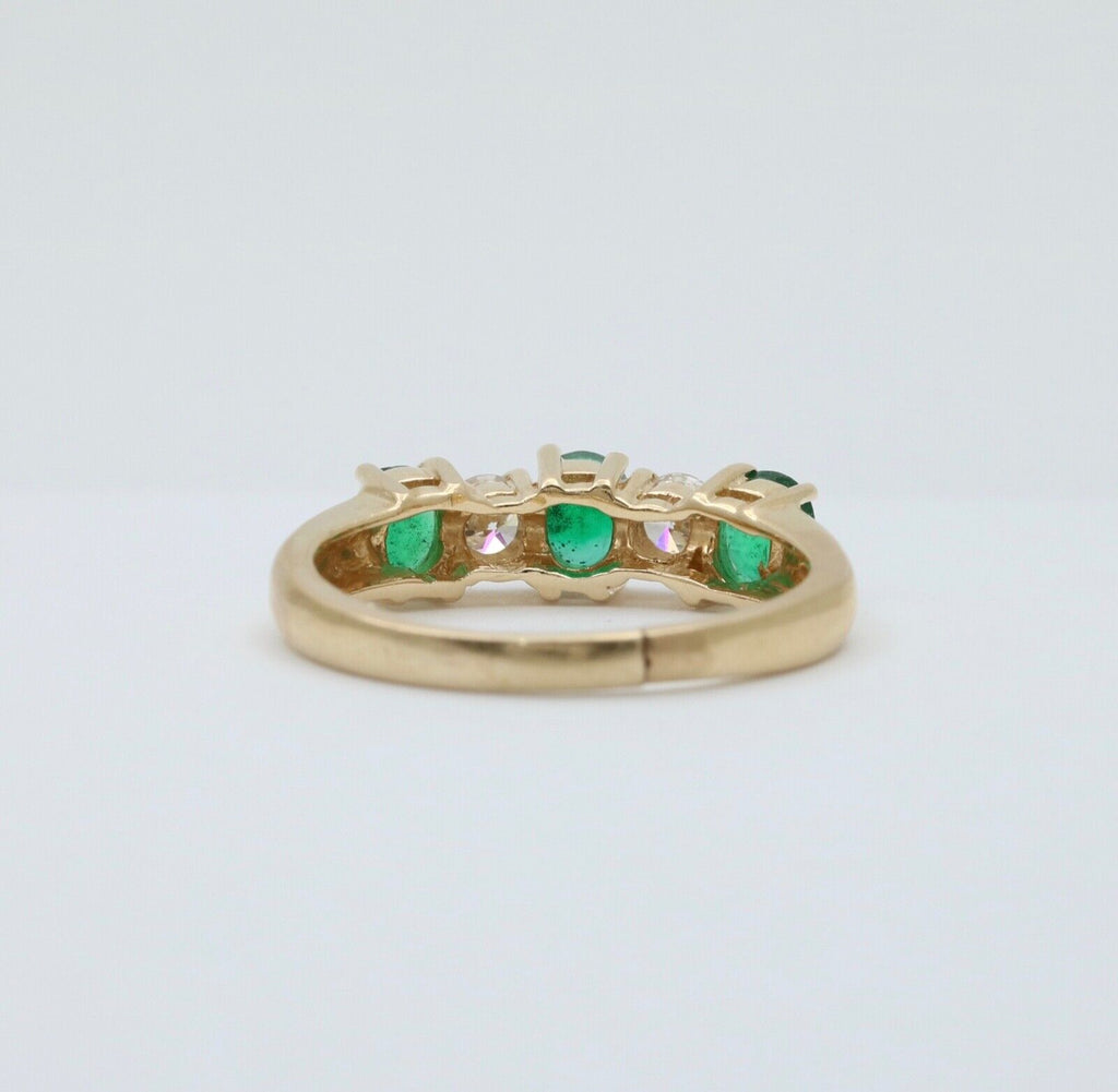 Vintage 14K Yellow Gold Emerald & Diamond Band