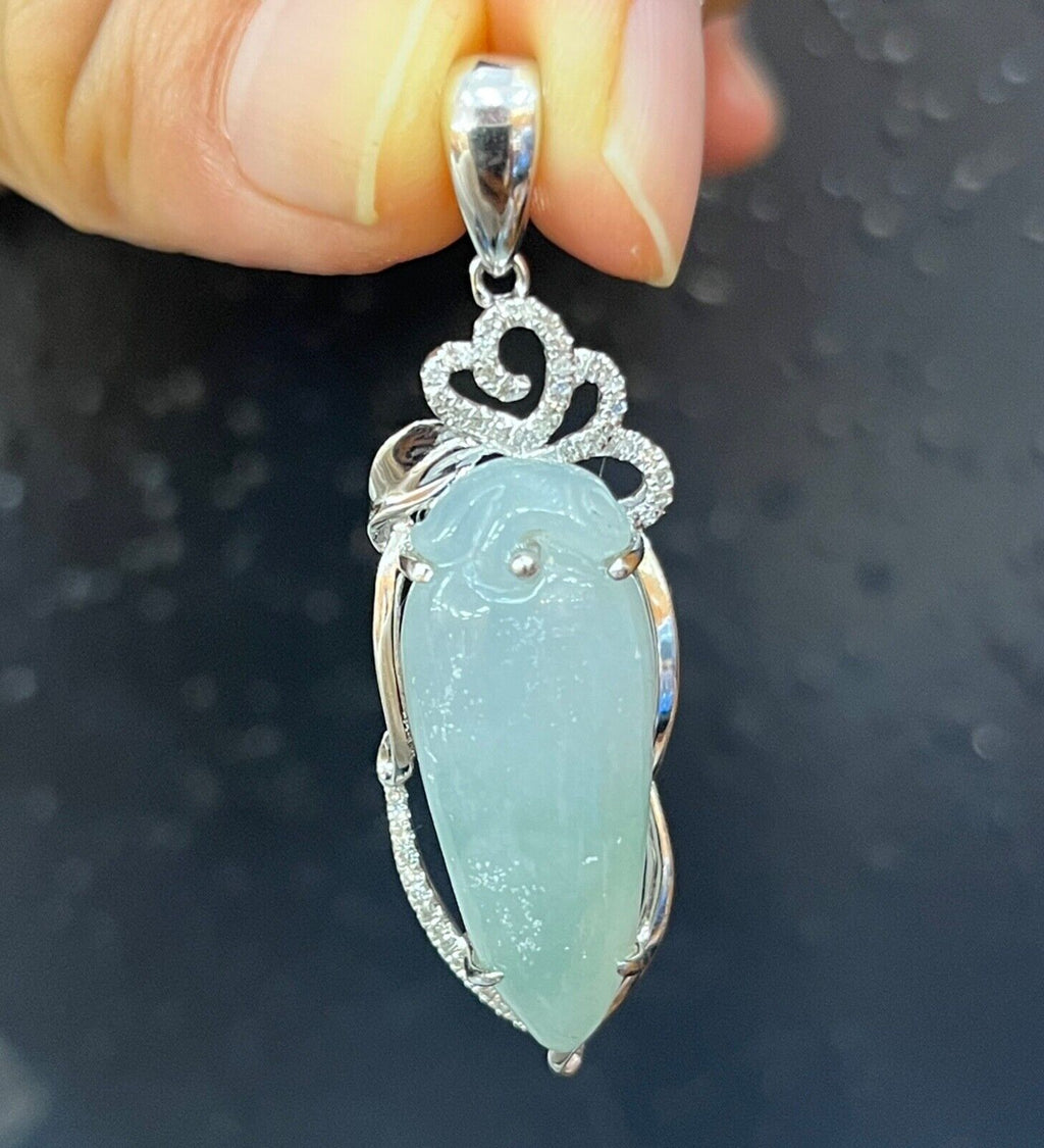 Vintage 18K White Gold Longevity Peach Jade Pendant