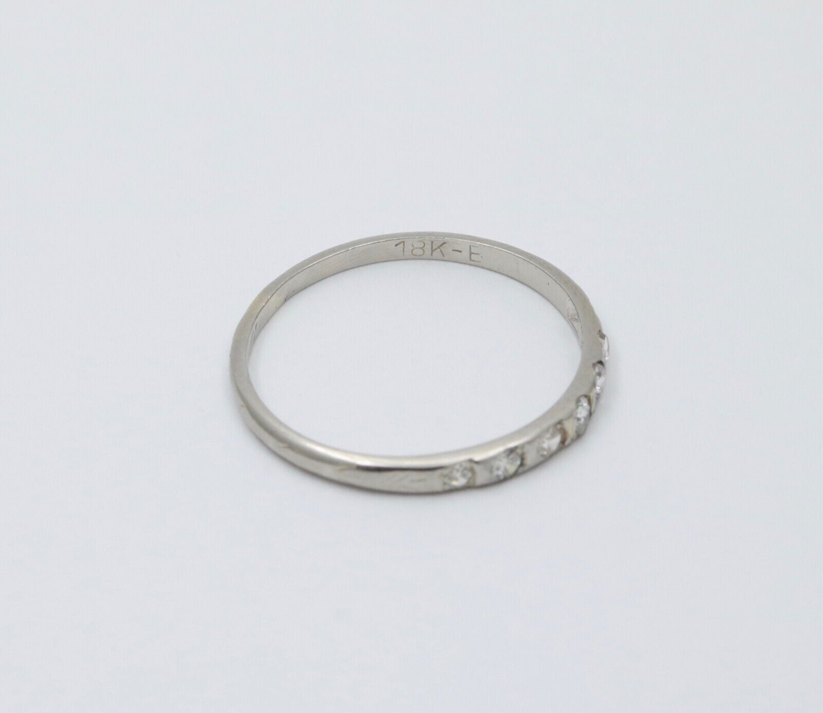 Art Deco 18K White Gold Diamond Ring
