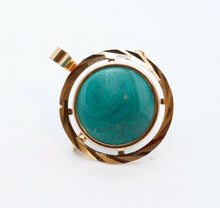 Load image into Gallery viewer, Cool Vintage Malachite 18K Yellow Gold Italian Pendant Brooch
