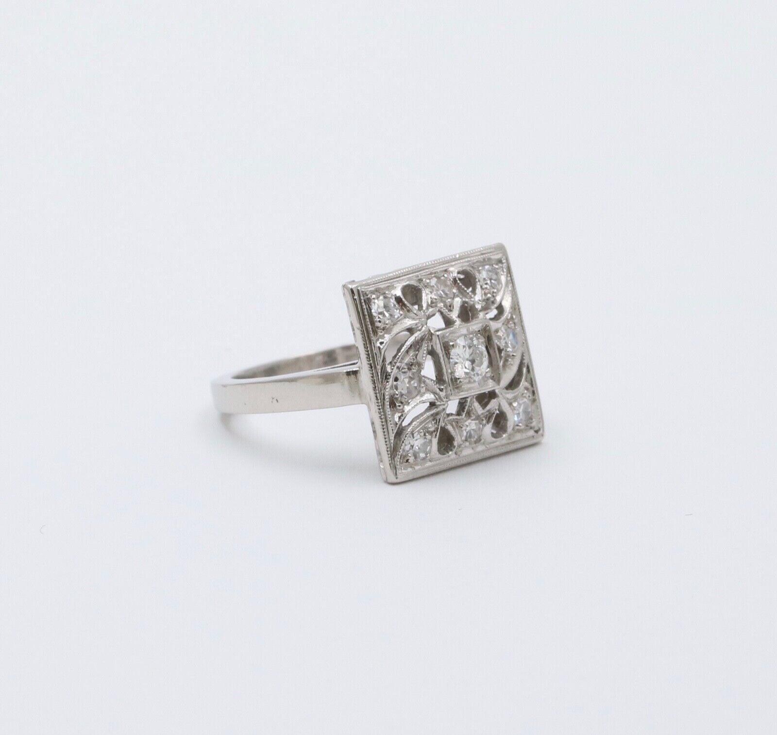 Art Deco Diamonds Platinum Filagree Ring