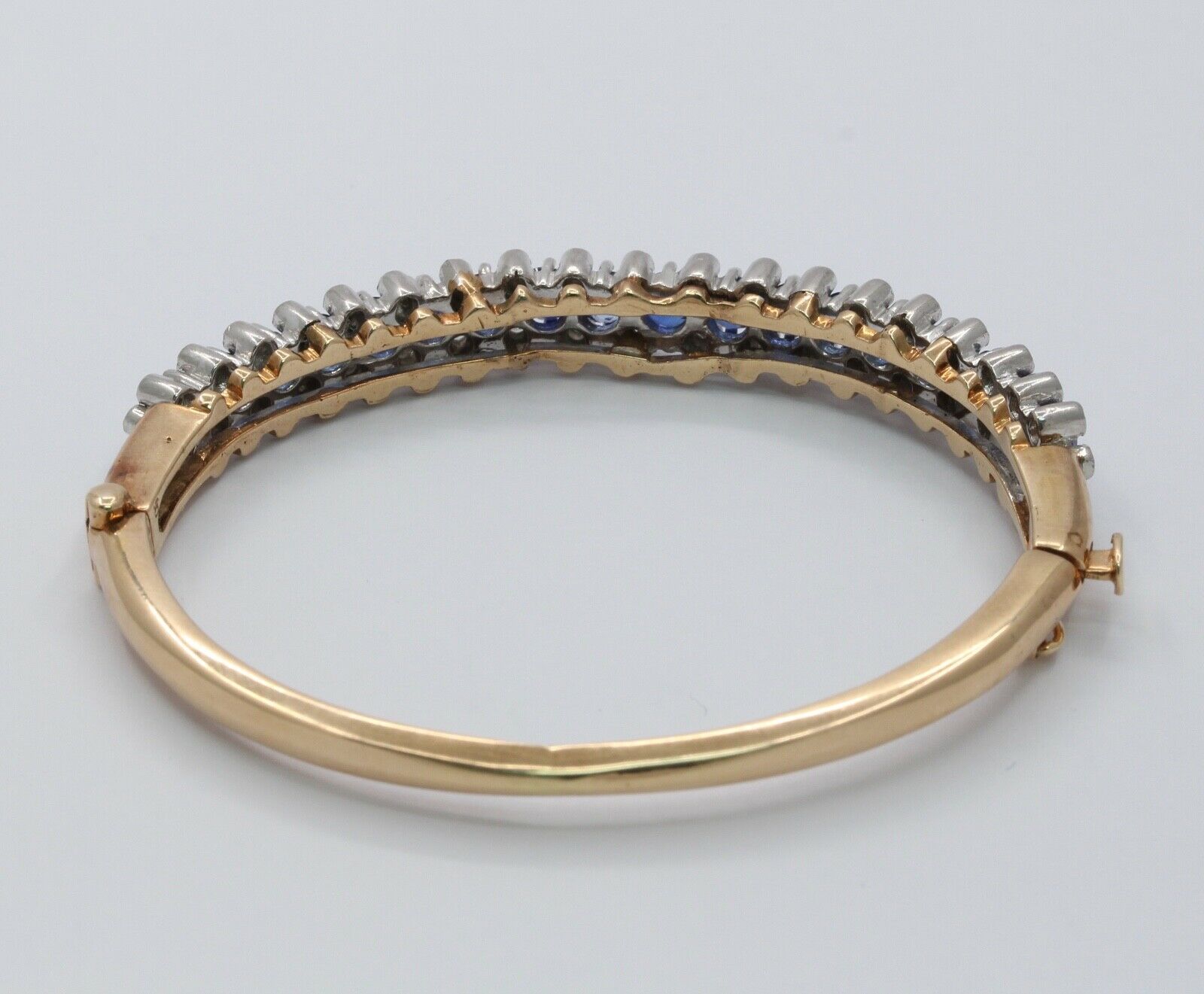 Lovely Vintage Ladies Bangle Bracelet 14K Sapphires Diamonds