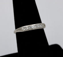 Load image into Gallery viewer, Vintage Diamonds Platinum Wedding Band
