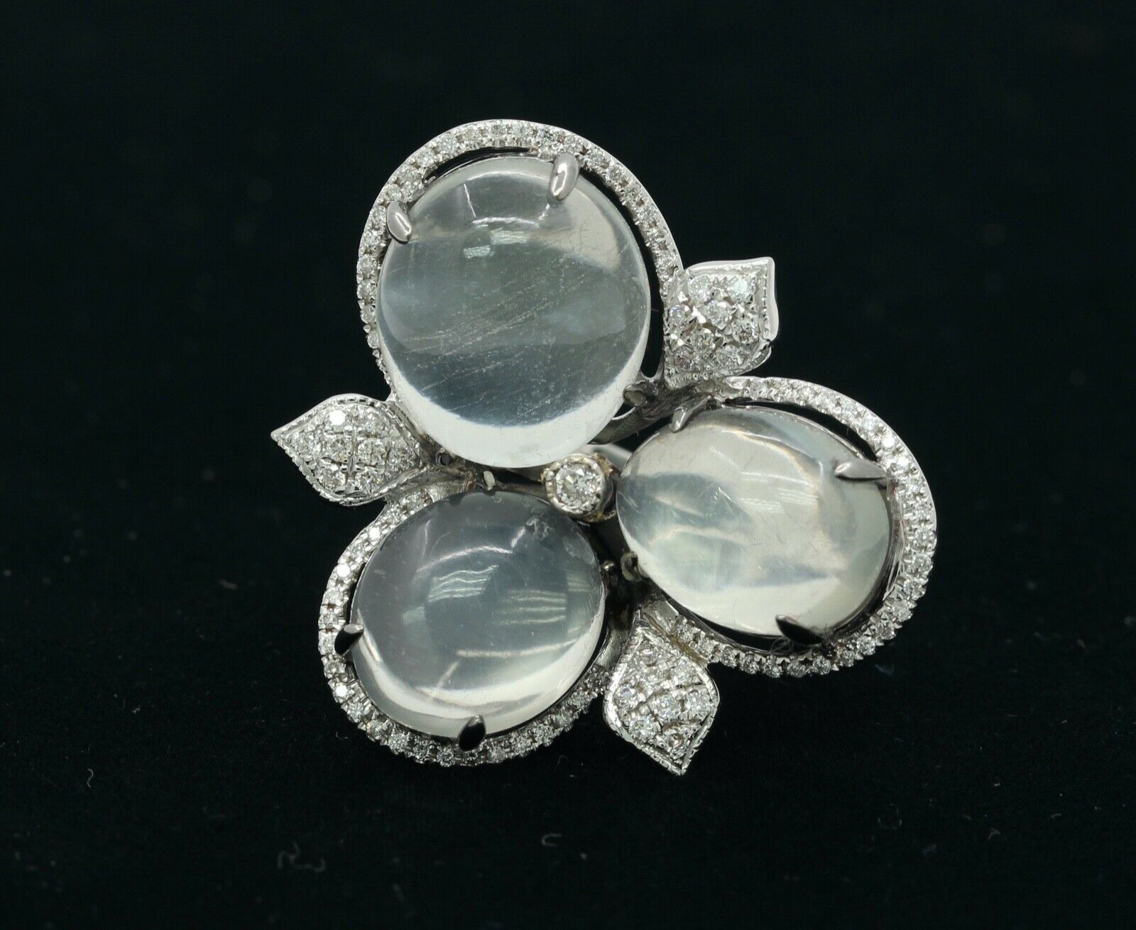 Beautiful 18K White Gold Moonstones Diamonds Ring