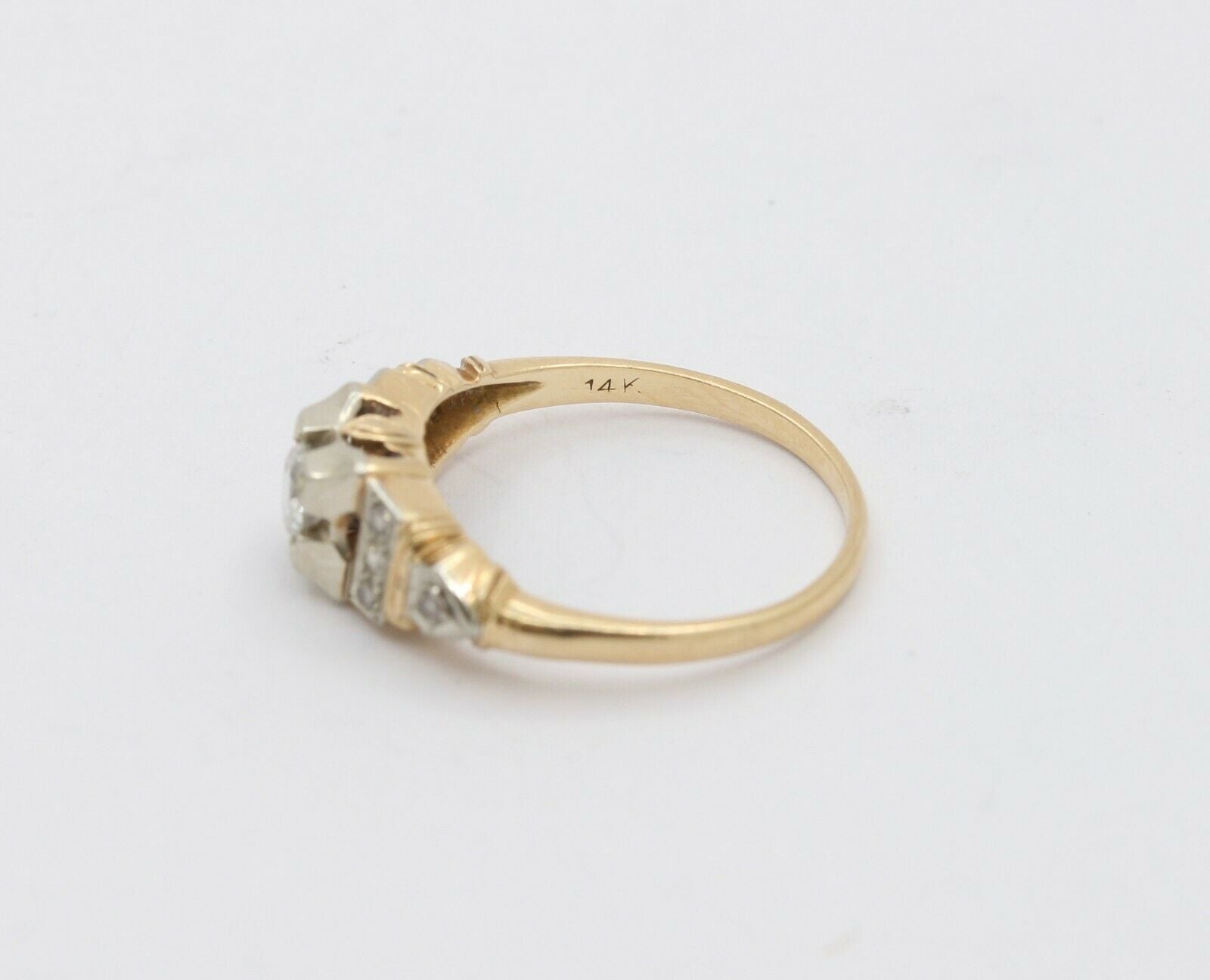 Vintage 14K Yellow Gold Diamond Engagement Ring
