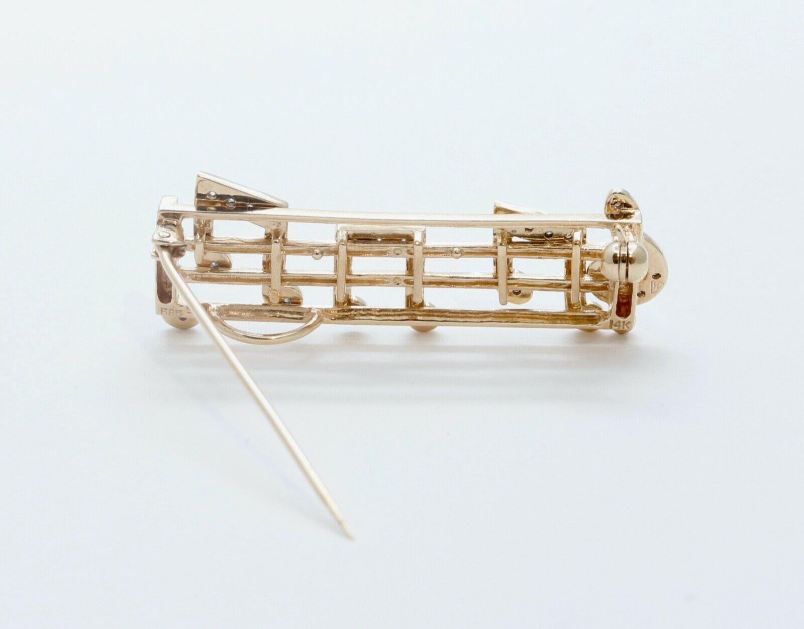 Music Lovers Brooch!! 14K Yellow Gold Diamonds Notes Movable Staff Pin Pendant