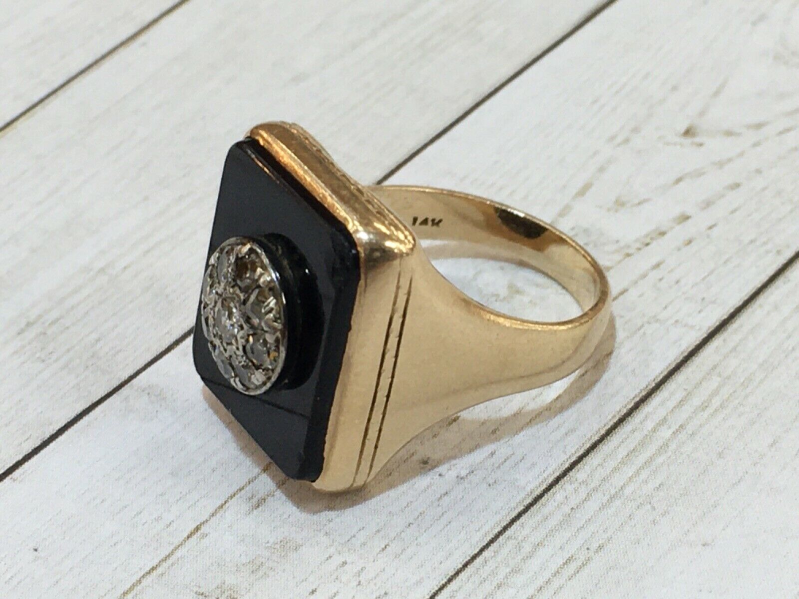 Vintage Men’s Ladies Unisex 14K Yellow Gold Diamonds Signet Ring