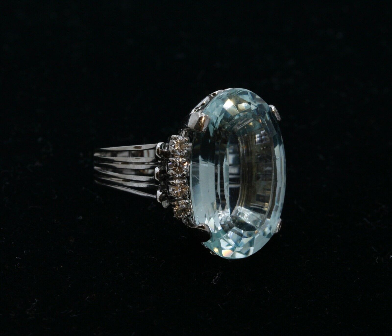Vintage Aquamarine Diamonds 14K White Gold Ring
