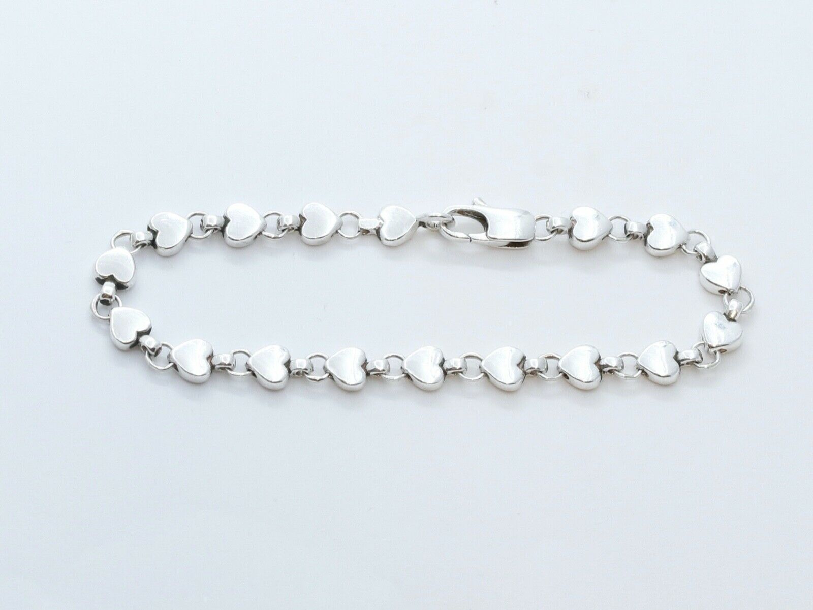 Tiffany and Co Hearts Link 925 Sterling Silver Bracelet