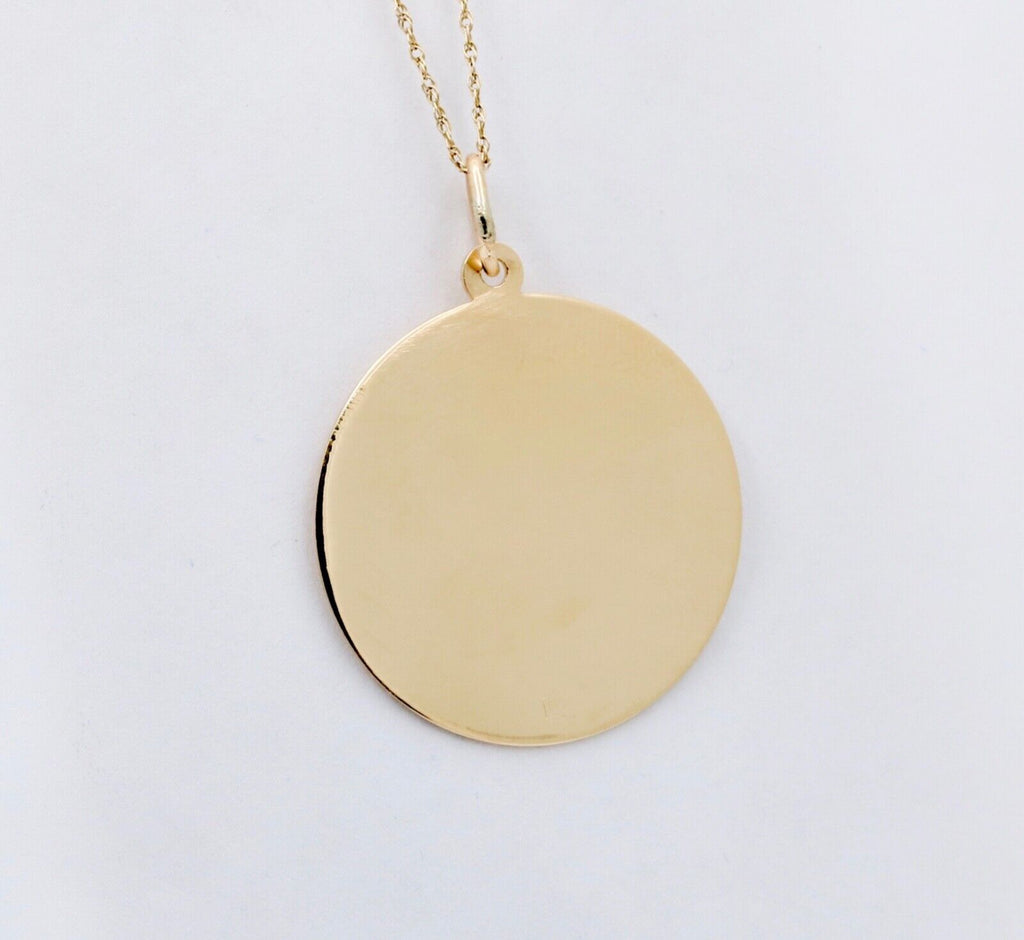 Vintage 14K Yellow Gold Medallion Charm Pendant.