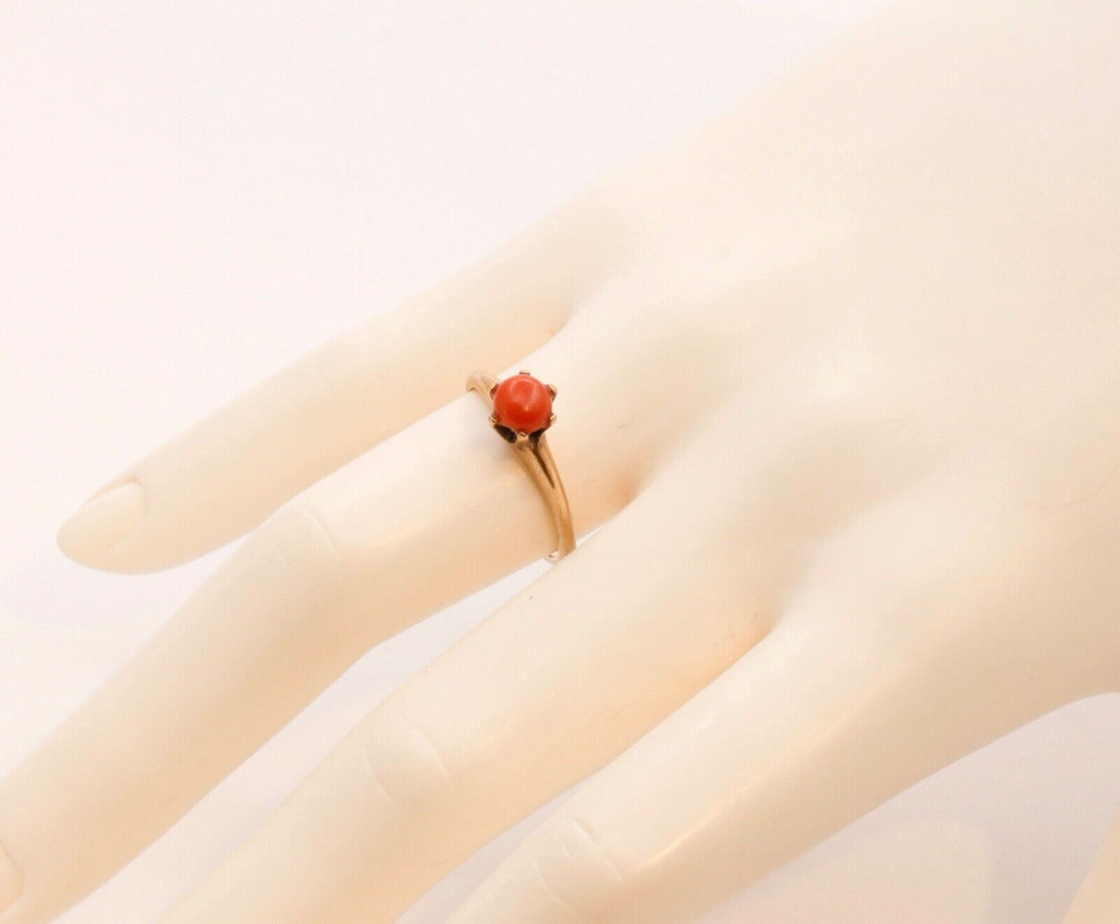Victorian Ladies Natural Coral 14K Yellow Gold Ring