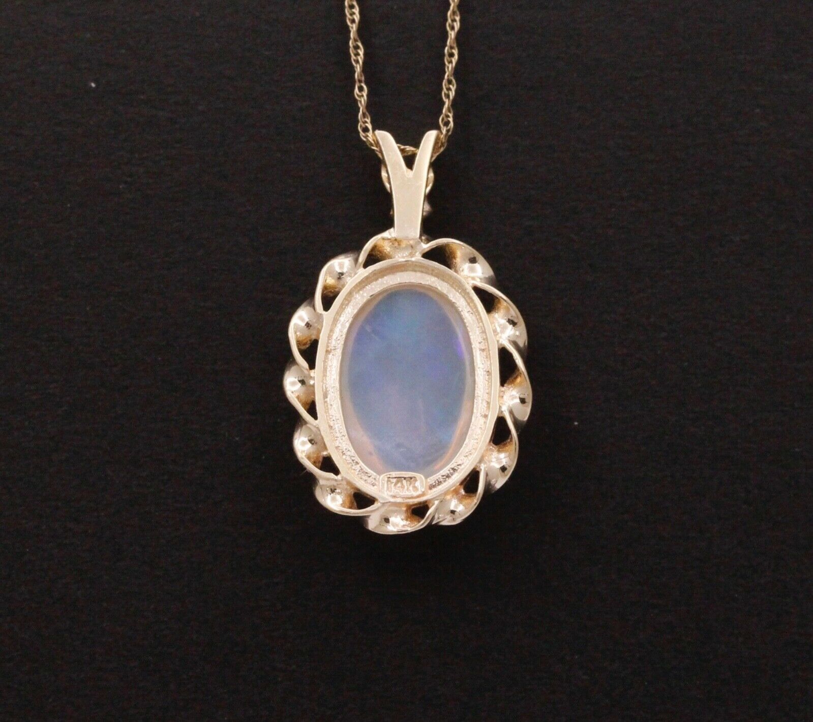 Vintage Translucent Opal 14K Yellow Gold Pendant