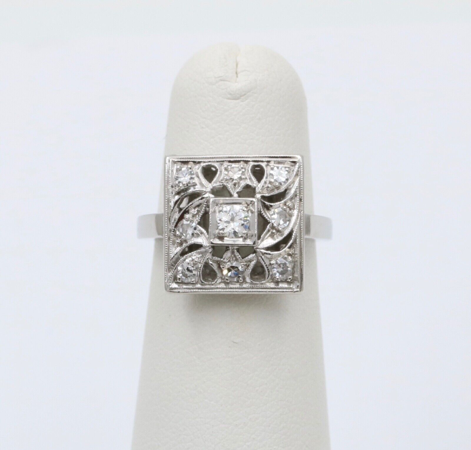 Art Deco Diamonds Platinum Filagree Ring