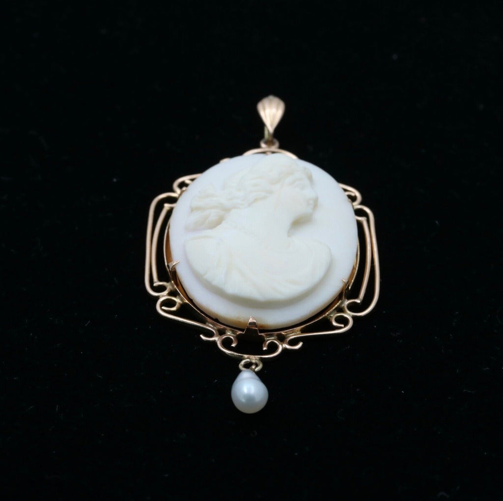 Antique Carved Cameo 14K Yellow Gold Pearl Pendant.