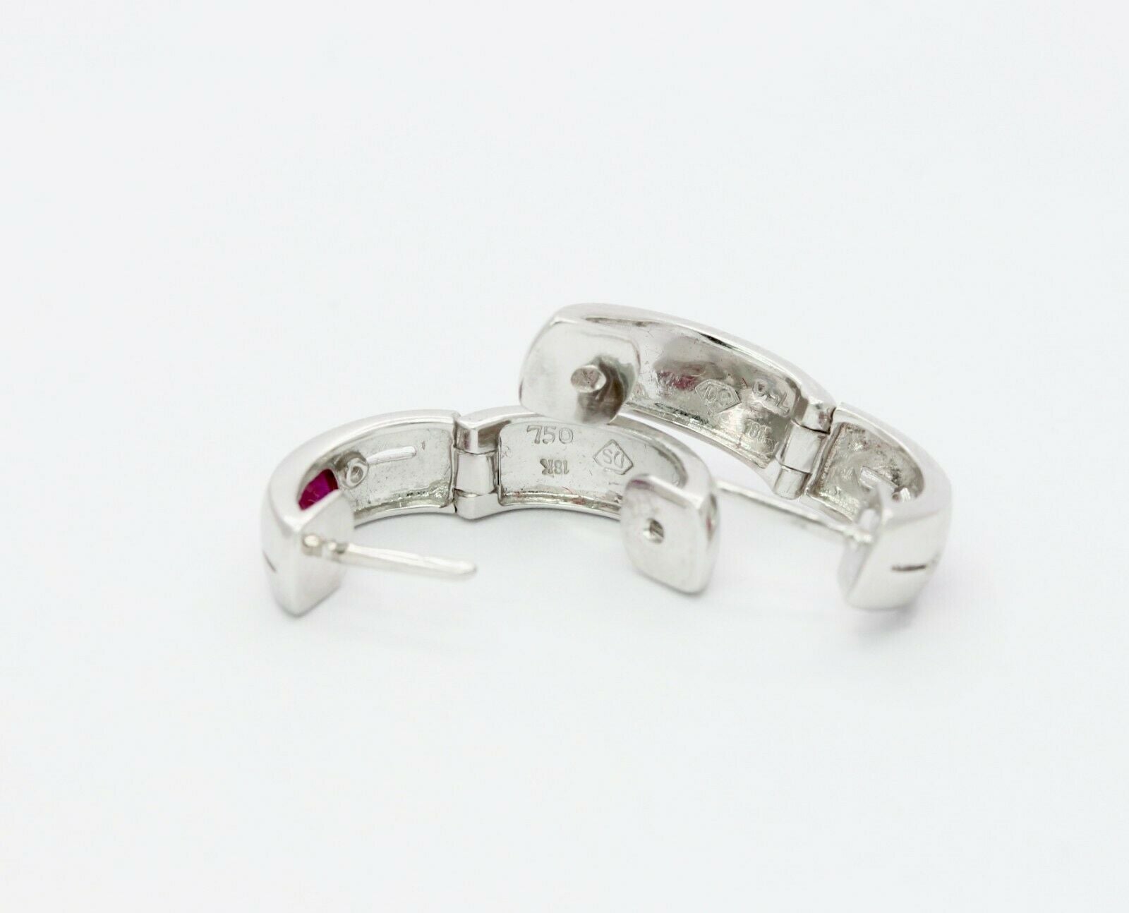 Cute 18K White Gold Natural Ruby Diamond Huggie Earrings