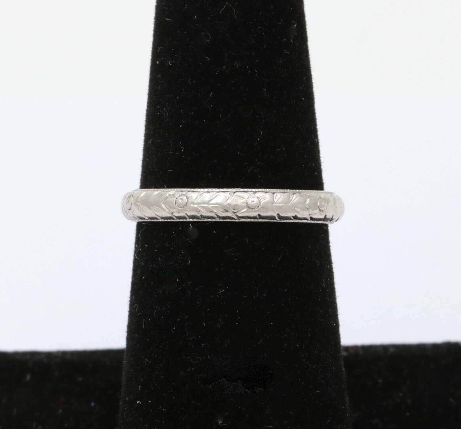 Art Deco W. Wise & Son Flower Blossom 18K White Yellow Gold Wedding Band Ring