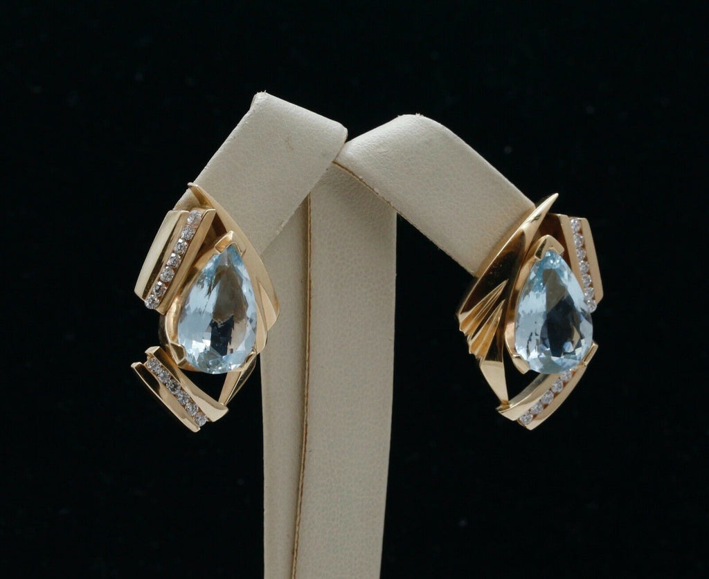 Luxury Earrings!!!! Large Pear Aquamarines Diamonds 14K Yellow Gold Earrings