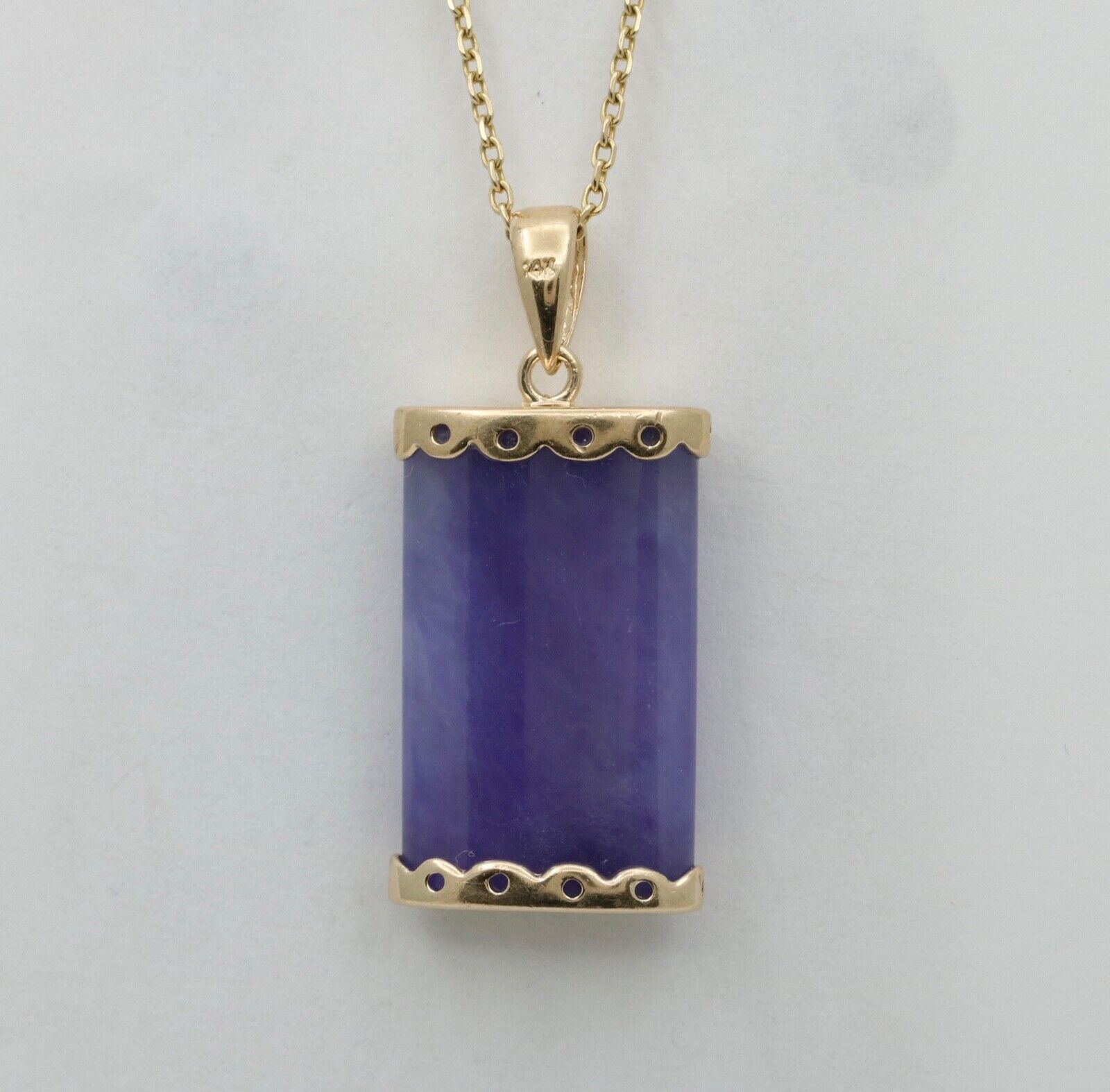 Vintage Lavender Jade 14K Yellow Gold “Lucky Fortune” Pendant