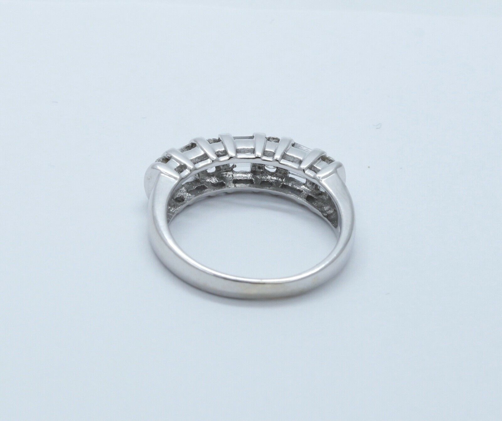 Beautiful Vintage Round Baguette Diamonds 14K White Gold Wedding Band Ring