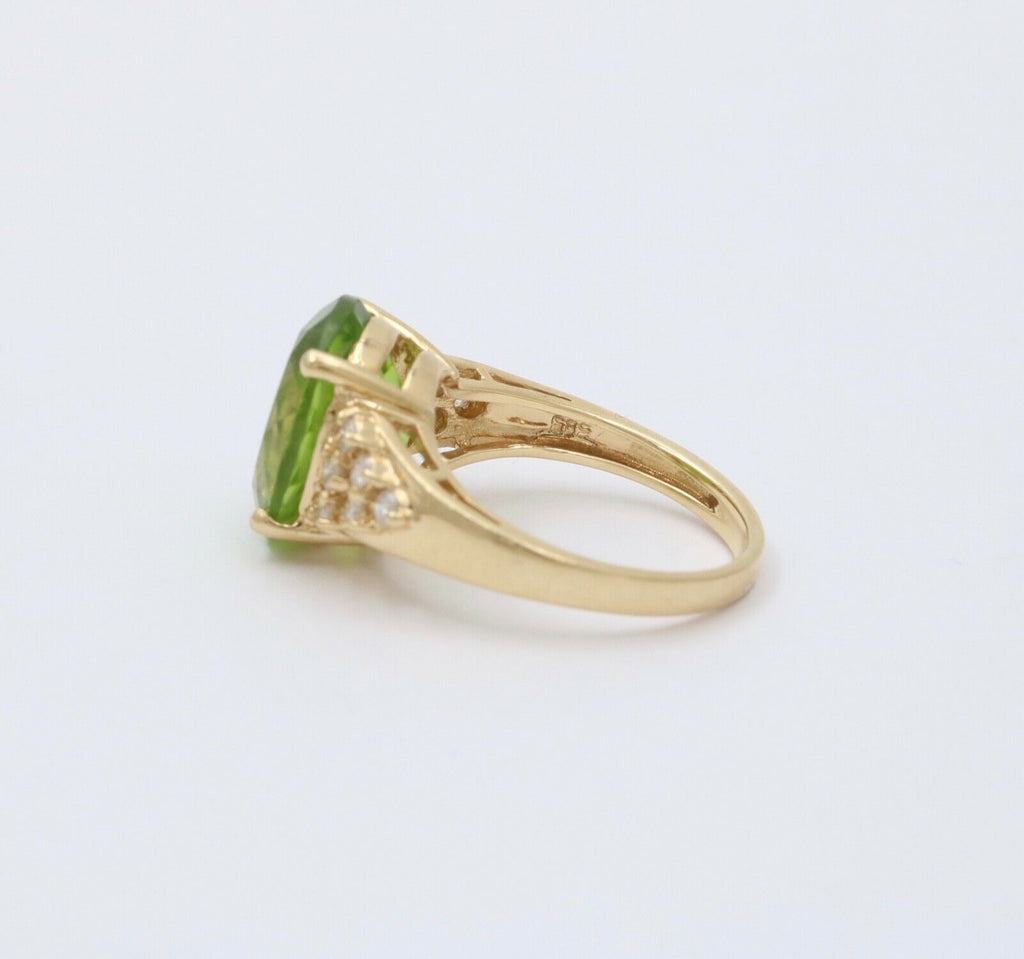 Classic 14K Yellow Gold Peridot Diamond Ring Engagement Ring Band