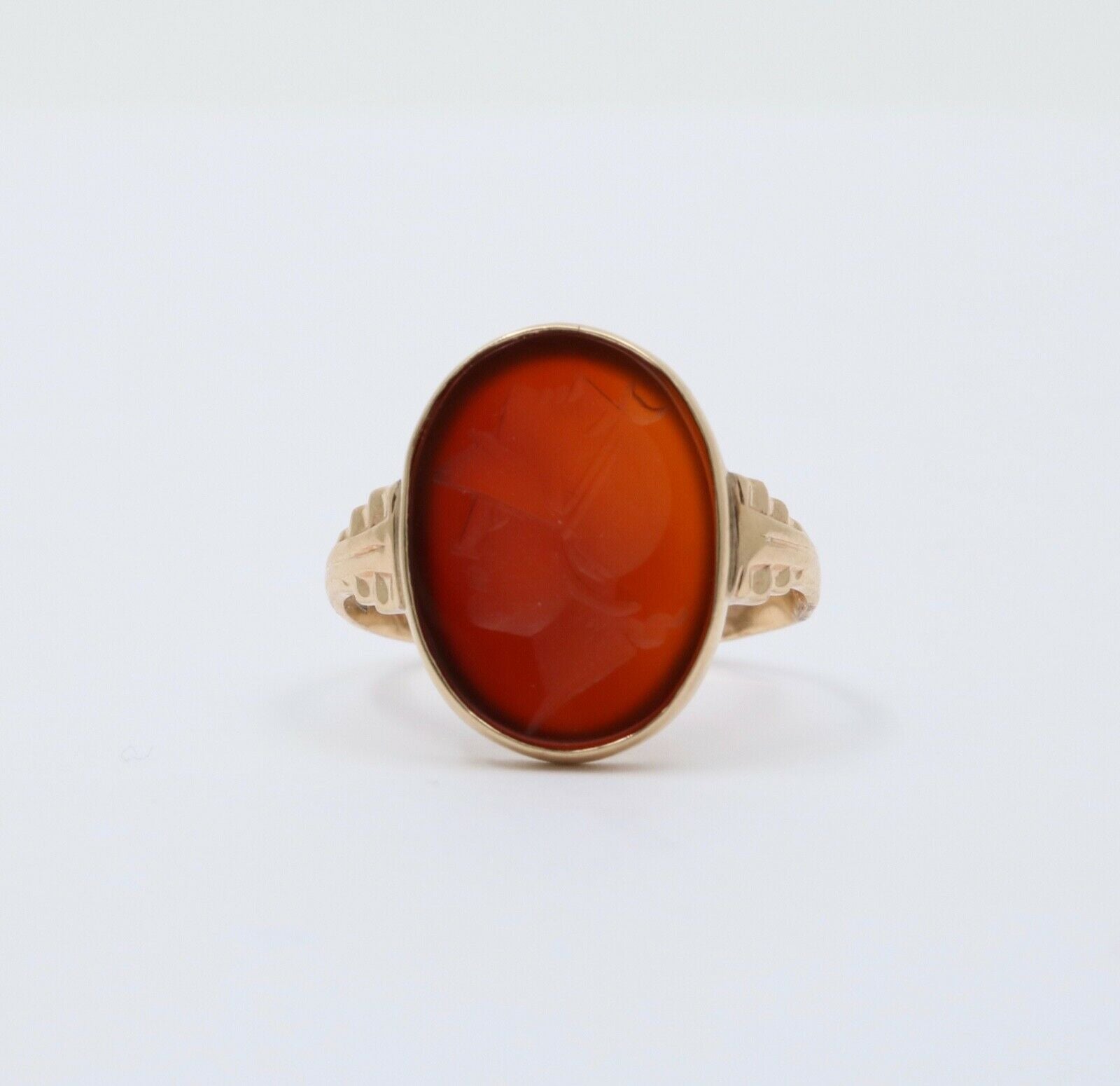 Art Deco Intaglio Carved Carnelian 14K Yellow Gold Signet Ring