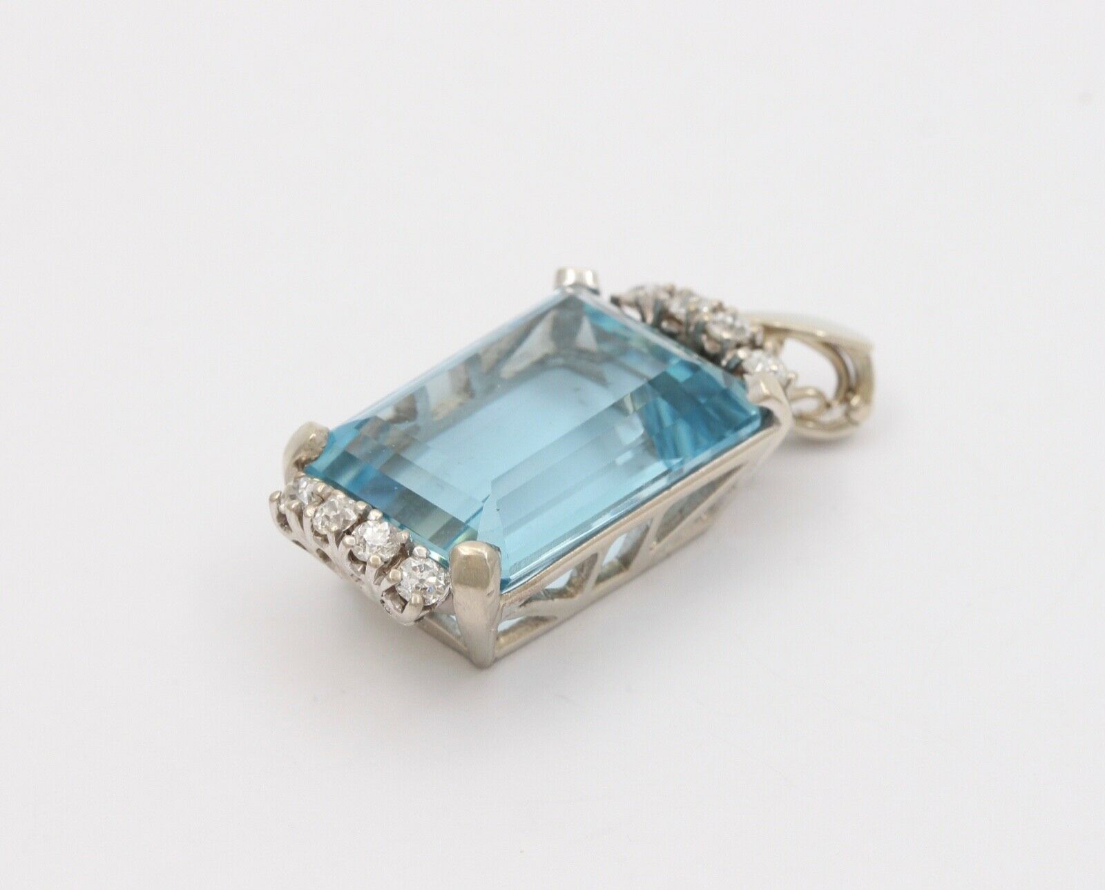 Vintage Aquamarine Diamonds 14K White Gold Pendant