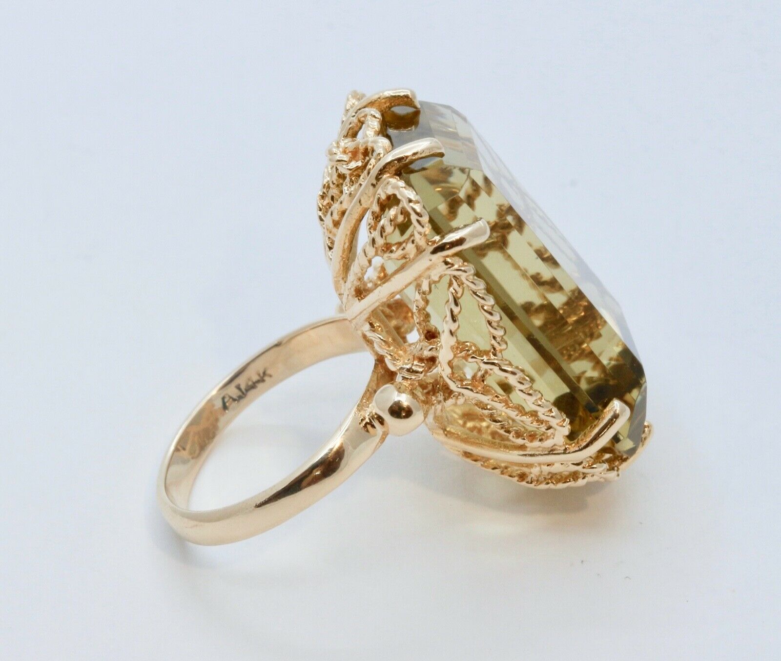 Vintage Ladies Citrine 14K Yellow Gold Ring