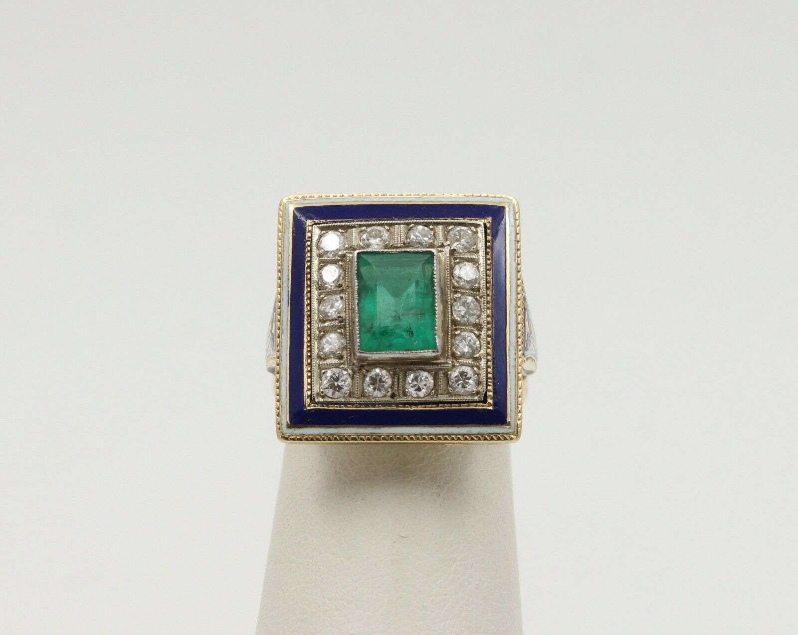 Vintage 14K Yellow Gold Emerald Diamond Enamel Ring