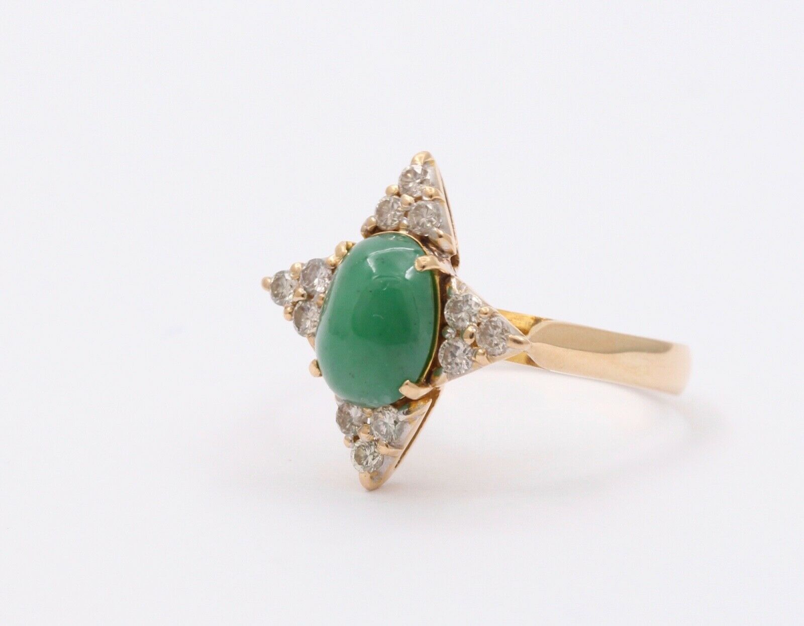 Vintage Jade Diamonds Star 18K Yellow Gold Ring