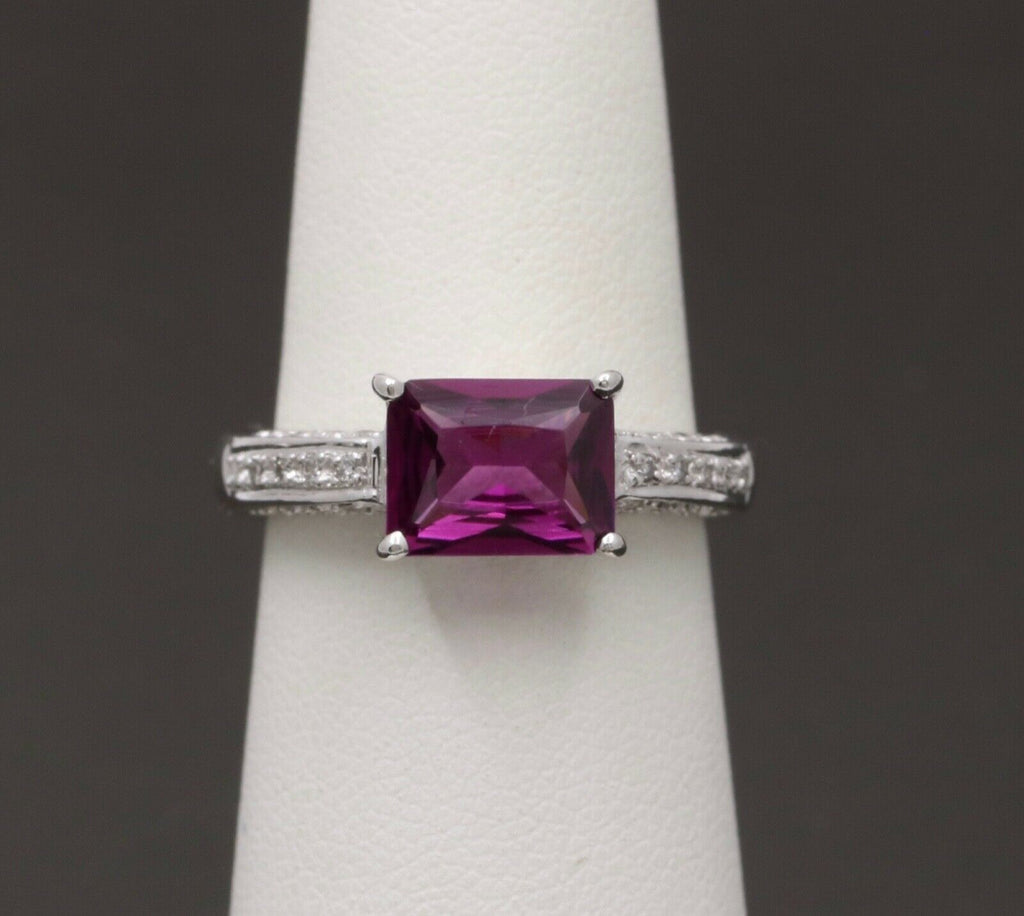 Vintage Amethyst Diamonds 18K White Gold Ring