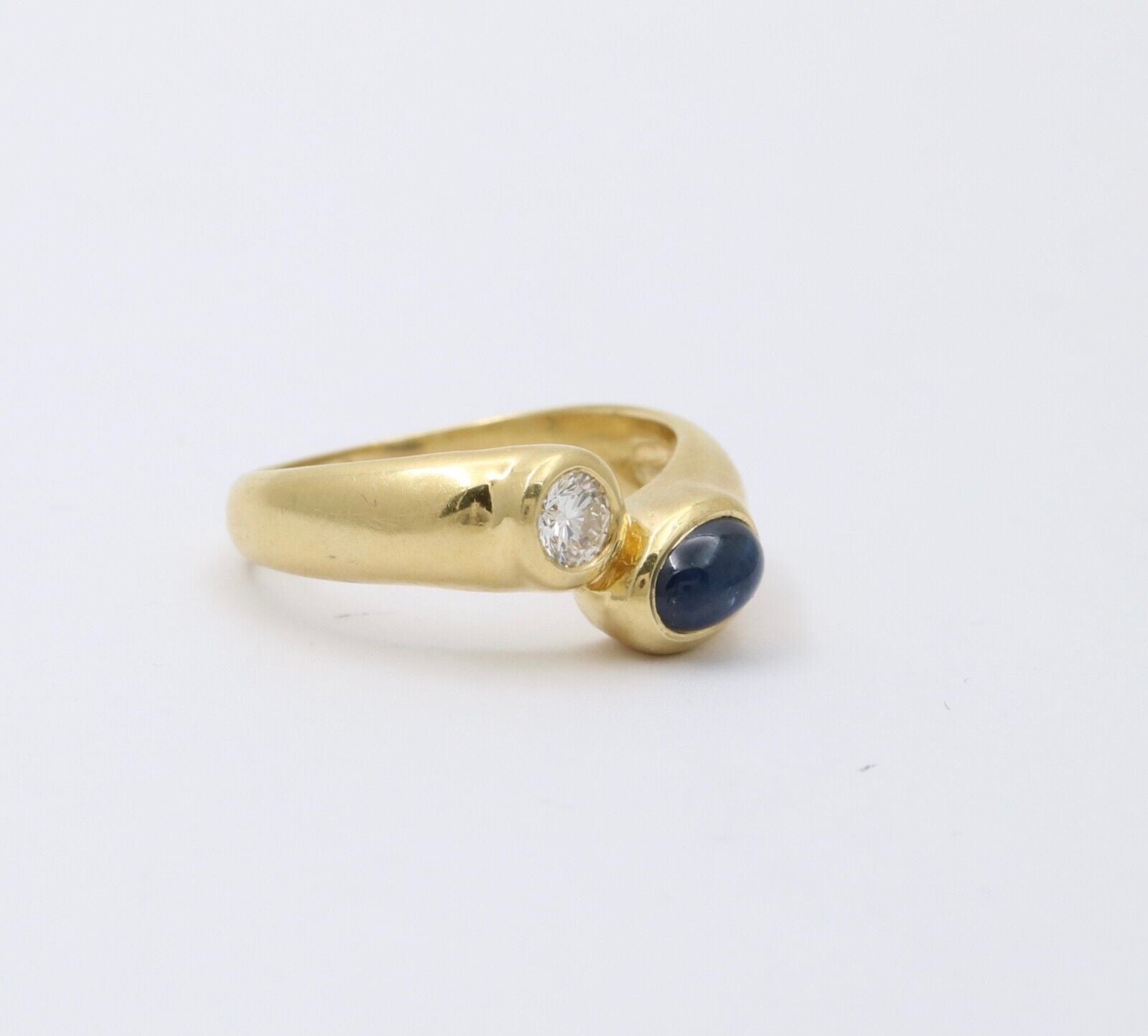 Vintage 18K Yellow Gold Diamond and Sapphire Bypass Ring