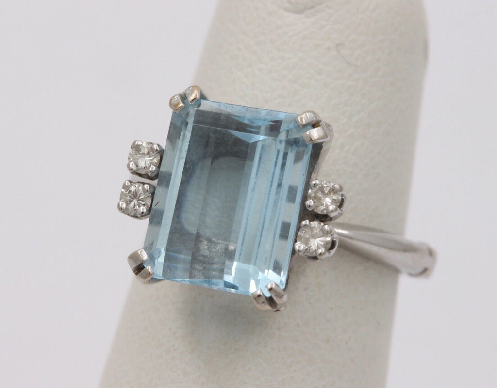 Vintage Natural Aquamarine Diamonds 14K White Gold Expandable Ring